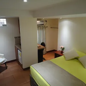  Habitación en casa particular Suites Minimalistas